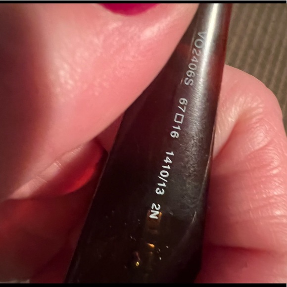 Authentic Vogue VO2406S Sunglasses - Picture 5 of 8